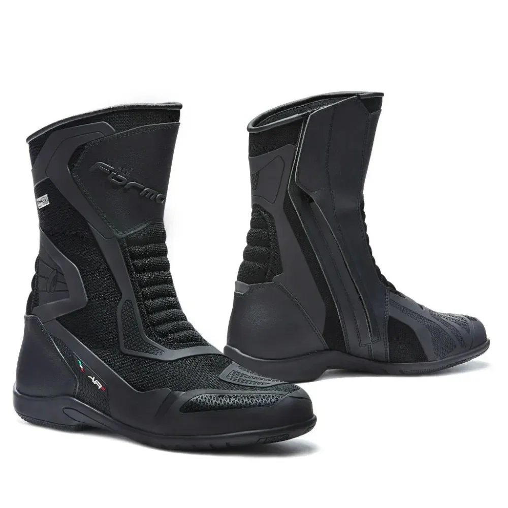 מגף טורינג AIR3 OUTDRY מבית FORMA