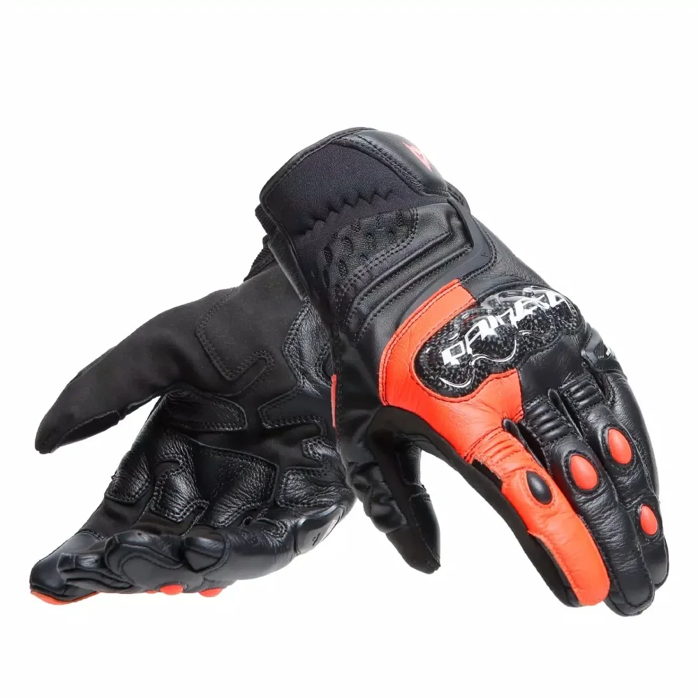 כפפת עור CARBON 4 SHORT מבית DAINESE
